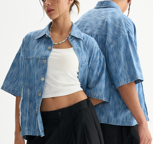 <span class=keywords><strong>Camisa</strong></span> de mezclilla de poliéster de <span class=keywords><strong>manga</strong></span> <span class=keywords><strong>corta</strong></span> para <span class=keywords><strong>hombre</strong></span>, lavada y desgastada, unisex, de marca, a la moda, con cuello vuelto, informal de verano, que absorbe la humedad. - Product Image 4