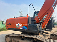 Excavatrice sur chenilles d'occasion Hitachi ZX200 20T avec système hydraulique fiable et moteur puissant, idéale, faible nombre d'heures, bon état