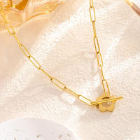 Ensemble de bijoux fleur porte-bonheur avec fermoir à bascule chaînes trombone collier en acier inoxydable plaqué or 18 carats bracelet boucles d'oreilles