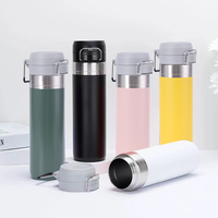 Bouteille de sport en acier inoxydable durable de 800 ml, technologie d'isolation sous vide à double paroi, anti-transpiration, couvercle à ouverture rapide