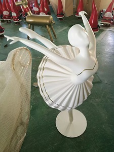 Bức Tượng Múa Ba Lê Nữ Bằng Nhựa Resin Sợi Thủy Tinh Kích Cỡ Xoay Đồ Trang Trí Múa Ba Lê Để Trang Trí - Product Image 2