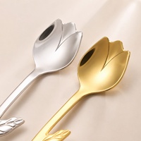 Gold Silber Blumenform Edelstahl Dessertlöffel für Kaffee Tee Eiscreme Café Restaurant Großhandel