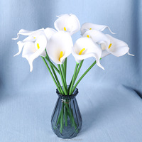 Meistverkaufte Künstliche Blumen PU Einzelner Calla-Lilien-Blumenstiel Blumen-Centerpiece Bouquet für Heimdekoration & Fotobox