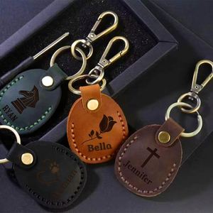 Étui en cuir personnalisé, étui de protection gravé sur mesure avec logo, porte-clés artisanal pour clés, sacs et animaux de compagnie - Product Image 4