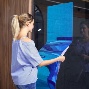 Autocollant <span class=keywords><strong>miroir</strong></span> en PET incassable, auto-adhésif, <span class=keywords><strong>feuille</strong></span> de <span class=keywords><strong>miroir</strong></span> <span class=keywords><strong>souple</strong></span> et flexible pour la décoration intérieure, film réfléchissant incassable pour le bricolage - Product Image 4