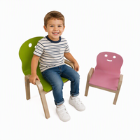 Chaise pour enfants en bois de bouleau courbé avec accoudoirs en forme de visage souriant, design moderne pour chambre et salon – Offre spéciale