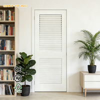 Porte à persiennes en MDF bois moderne avec design Shaker à 2 panneaux et revêtement imperméable pour chambre, villa, salle de bain