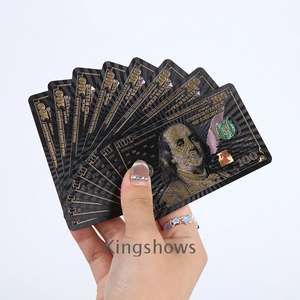 Aangepaste fitness Japanse naakte vrouw speelt met flashcards, print van affirmatiekaarten - Product Image 2