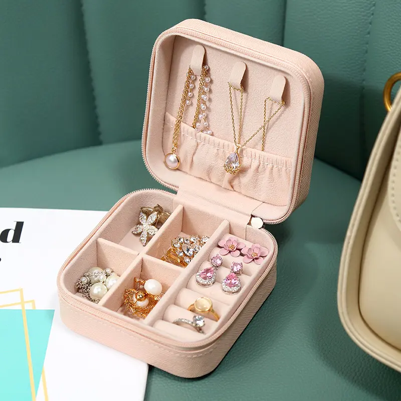 Kotak Perhiasan Kecil Kulit Permata Kotak Kustom Kemasan Kecil Perhiasan untuk Manik-manik Perhiasan untuk Kotak Penyimpanan Dapat Dilipat