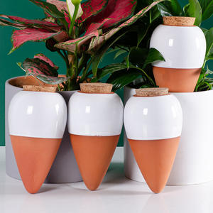 Tapa cónica blanca de cerámica de aumento diario para filtración de agua Herramienta perezoso de riego de jardinería de suelo rojo Disponible exclusivamente <span class=keywords><strong>en</strong></span> <span class=keywords><strong>Amazon</strong></span> - Product Image 1