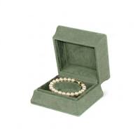 Ensemble de présentoirs à bijoux en velours vert sauge, vente en gros OEM ODM, présentoirs à bijoux en vrac, plateau et boîte à bagues pour comptoir de bijouterie