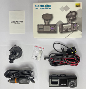 1080p Video Recorder <span class=keywords><strong>Rear</strong></span> <span class=keywords><strong>View</strong></span> Camera cho xe hộp đen 3 kênh Car DVR Wifi camera điều khiển cho xe Dash cam cho xe ô tô - Product Image 6