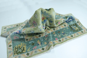 Alfombra de Lana Hecha a Mano de Primera Calidad, Diseño Floral Oushak en Verde Suave, Varios Tamaños, Decoración de Interiores - Product Image 3