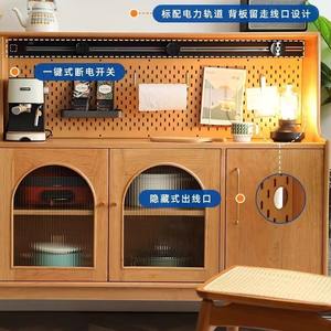 Aparador de madera maciza de estilo nórdico de 1.5 m con marco de madera de cerezo, almacenamiento y tomas de corriente para comedor. - Product Image 4