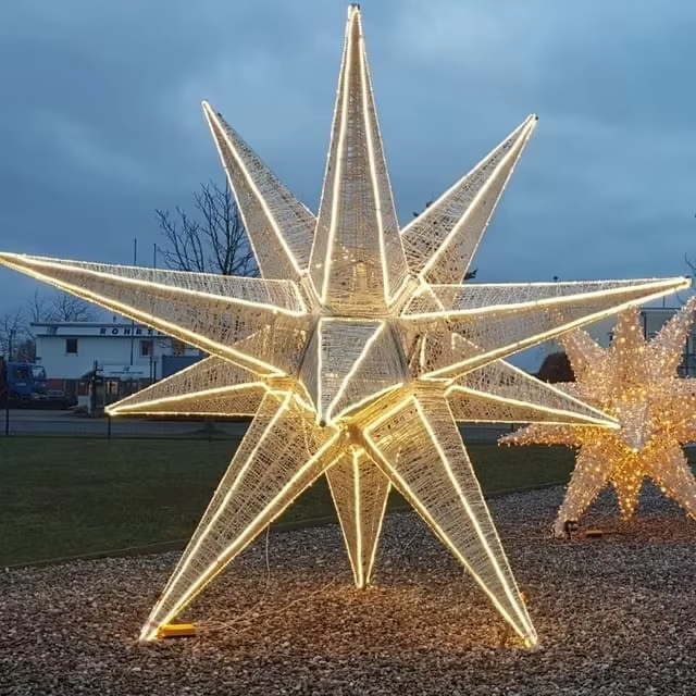 Holiday Hanging Decoration 3D Christmas Burst Star Led Motif Light for Outdoor Indoor Ornament