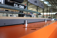 Máquina CNC Router 1325 ATC para Grabado de Puertas de Madera/Uso en la Industria del Mueble, en Oferta
