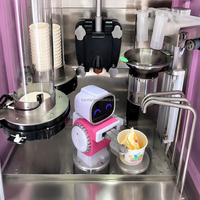 Machine à glaces molles Softy, machine à faire des glaces molles, machine à glaces en libre-service avec robot IA