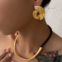 Boucles d'oreilles Dazan plaquées or 18 carats, en acier inoxydable hypoallergénique, de haute qualité, style vintage, abstrait, bohème, design tourbillon irrégulier