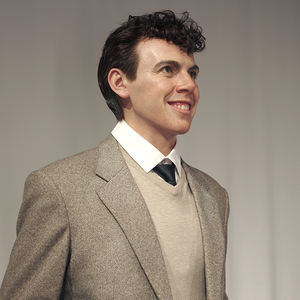 Esculturas de Científicos Famosos Hiperrealistas de Tamaño Natural, Hechas a Mano con Resina, Silicona y Fibra de Vidrio, para Decoración del Hogar o Museos de Ciencias - Product Image 3