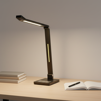 Lampe de bureau LED carrée contemporaine pour bureaux et salles de lecture, protection oculaire, contrôle tactile, température de couleur réglable, flexible et à intensité variable