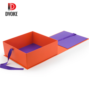 Boîte cadeau de luxe personnalisée pour accessoires de cheveux, bandeaux et chouchous - Product Image 5