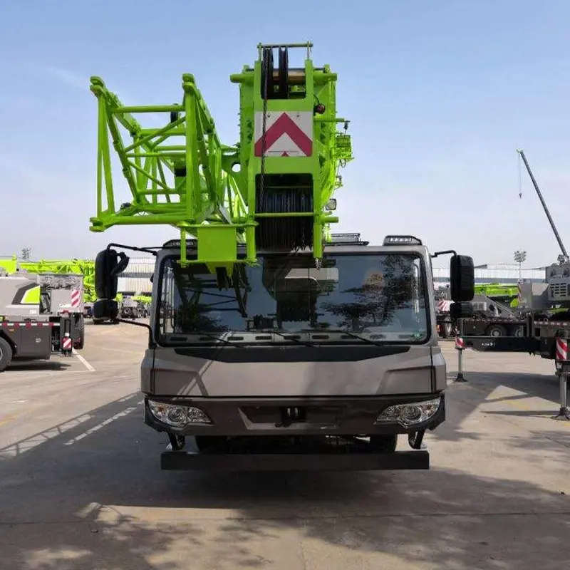 Zoomlion-grúa móvil de camión de 80 toneladas ZTC800R532, grúa de conducción derecha con el mejor rendimiento de grúa de elevación