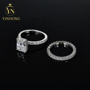 Hete Verkoop Gesimuleerde Diamant Moissanite Ring 925 Sterling Zilver Wit Goud Trouwring Set - Product Image 3