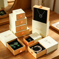 Ensemble de boîtes cadeaux pour bijoux de style tiroir, ensemble de boîtes cadeaux en papier doublées de velours de luxe pour collier et boucles d'oreilles