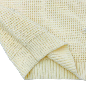 Maglione da donna girocollo in maglia a tinta unita con perline, motivo scozzese, a maniche lunghe, caldo e confortevole - Product Image 4