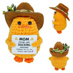 Ramo de Flores de Ganchillo Hechas a Mano de Colores: Girasoles, Tulipanes, Lavanda, Sombrero Vaquero, Pato Amarillo. Juguetes de Costura y Tejido al por Mayor. - Product Image 1