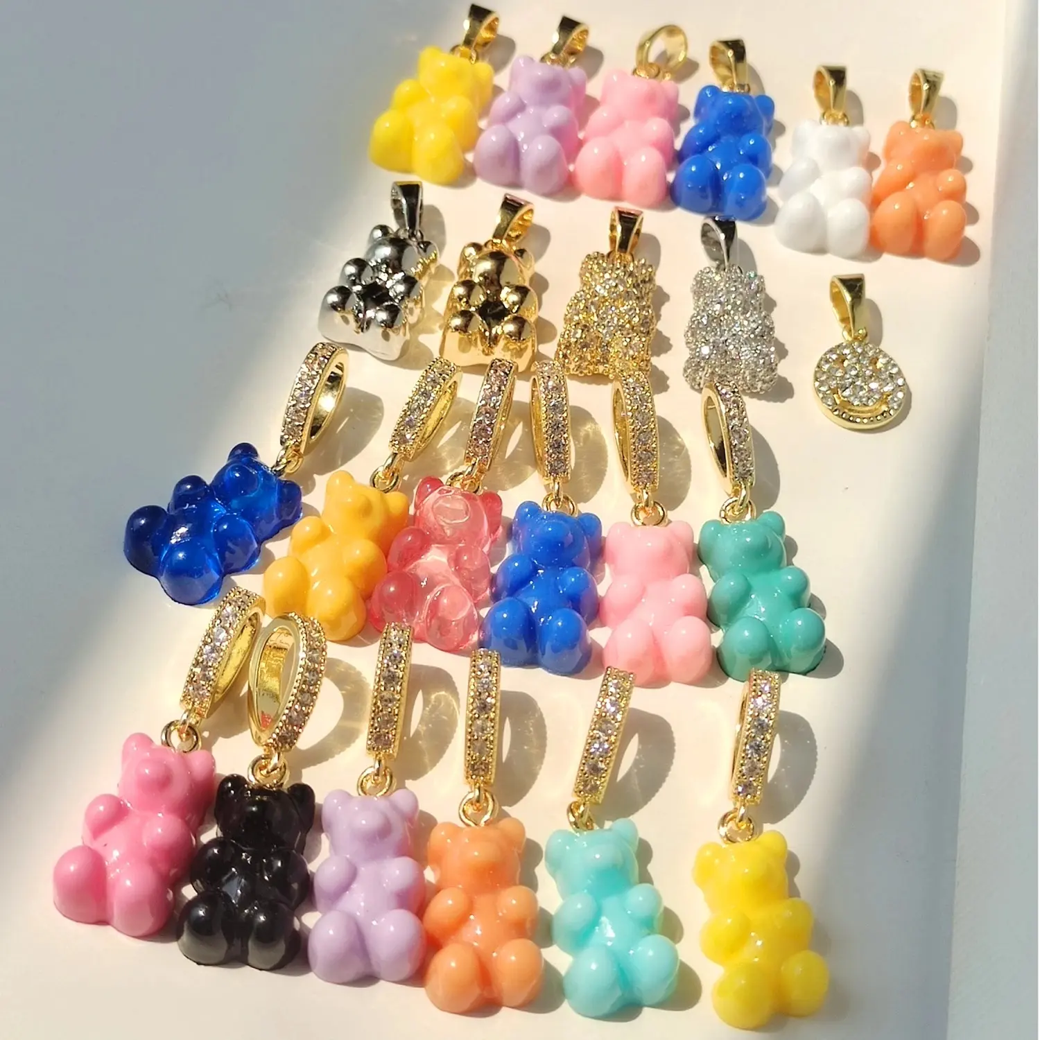 2021 Neue mehrfarbige Harz Bär Anhänger Halsketten Zirkon Kristall Perlenkette Charm Halskette für Frauen Mädchen Trendy Party Schmuck
