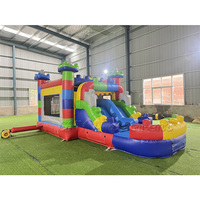 Château gonflable commercial avec toboggan et piscine