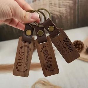 Porte-clés personnalisé en bois gravé au laser avec logo sur mesure et accessoires en bois pour voiture, sac ou pendentif - Product Image 4