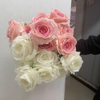 9-Köpfiger Seidenrosenstrauß in Wunschfarbe für Muttertag & Abschlussfeier Künstliche Blumen aus China