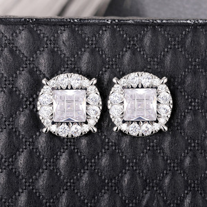 Orecchini a perno da donna di lusso con strass di cristallo taglio principessa, geometrici, con montatura a griffe, per matrimonio - Product Image 1