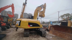 รถขุดตีนตะขาบ Caterpillar รุ่น 320D มือสองสำหรับขาย - Product Image 5