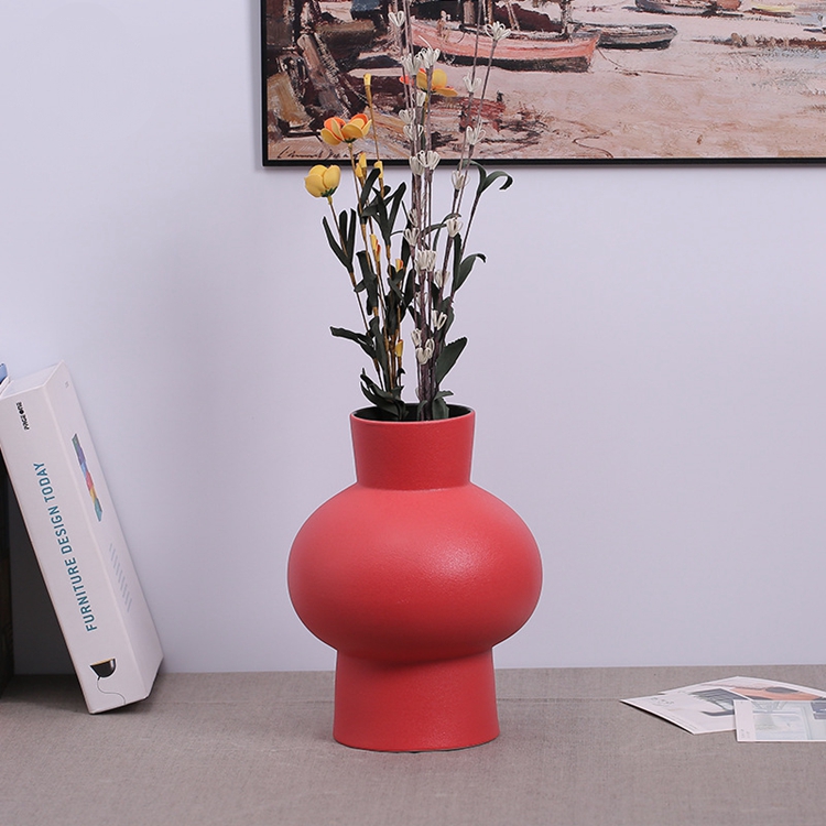 Simple and creative living room decoration flower arrangement red lantern shape ceramic vase