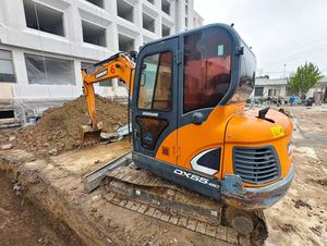 Korea Original Mini Used 5.5 Ton Doosan 55 Dx55 Dx55-9c <b>Excavator</b> <b>Machine</b> for Sale - Product Image 1