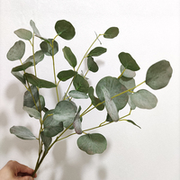 Plantes de fougère artificielles réalistes, fabriquées à la main; buisson de verdure synthétique en plastique pour