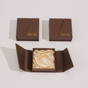 Boîte à bijoux en carton de luxe avec logo personnalisé, double anneau extensible, fermeture magnétique pour collier, boucles d'oreilles, rangement de cadeaux de haute qualité - Product Image 2