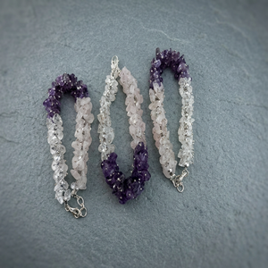 Bracelet Pendentif Perlé en Cristal de Quartz Naturel Fait Main, Pierre de Guérison Chakra Feng Shui, Pierre Semi-Précieuse - Product Image 1