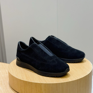 Chaussures décontractées rétro en daim véritable fabriquées en Italie, sans lacets, pour homme, confortables, à semelle épaisse, pour un usage quotidien en extérieur - Product Image 1