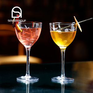 Fantasiosi calici unici Nick e <span class=keywords><strong>Nora</strong></span> bicchieri da Cocktail incisi incise tazze di cristallo Martini vino di cristallo Cocktail Glass Restaurant - Product Image 1
