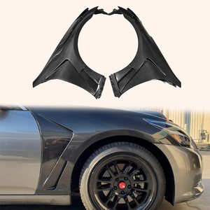 Parafango Anteriore Ventilato in Stile HT in Carbonio per Infiniti G37 Q40 <span class=keywords><strong>Berlina</strong></span> 4 Porte 08-13 - Product Image 2