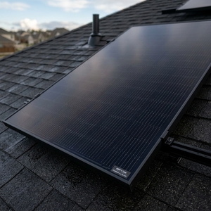 Stock d'entrepôt européen : <span class=keywords><strong>Panneaux</strong></span> <span class=keywords><strong>solaires</strong></span> à haut rendement de conversion, modules photovoltaïques pour <span class=keywords><strong>installation</strong></span> solaire sur toiture, technologie TOPCon - Product Image 6