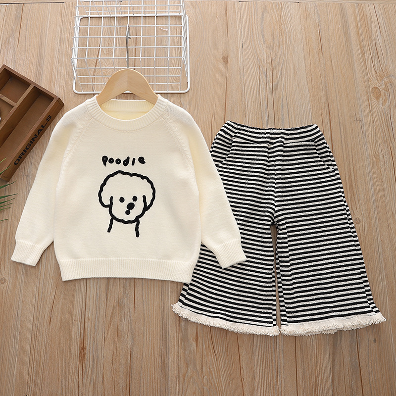 Girls' Spring Set Baby Cute Animal Patterns Art Style Two Piece Set New Infant Girl's Long Sleeves Sweater Striped Pants Suit