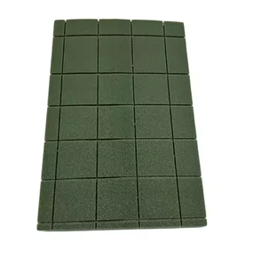 Tapis antichoc TPE <span class=keywords><strong>de</strong></span> 10 mm d'épaisseur pour <span class=keywords><strong>gazon</strong></span> artificiel, 50 g/m³, tapis antichoc haute densité avec drainage rainuré, largeur <span class=keywords><strong>de</strong></span> 1,52 m par <span class=keywords><strong>rouleau</strong></span>, AX50 - Product Image 3