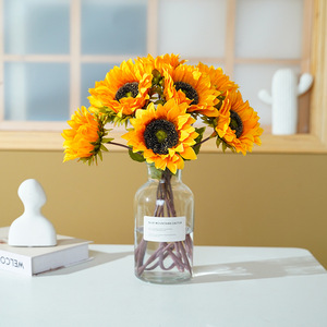 Ramillete de Girasoles Artificiales Ruilisi, Flores de Seda para Decoración de Bodas y Hogar, Amarillo Dorado, Otoño Blanco - Product Image 3