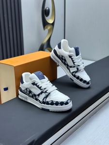 Zapatos de Diseñador de Lujo Más Vendidos, Zapatos Deportivos Clásicos de Cuero Patentado para Hombre, con Suela Gruesa y Ajuste Cómodo, Personalizados - Product Image 3