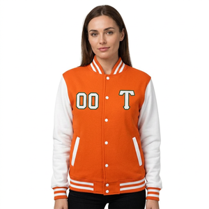 เสื้อแจ็คเก็ตวาร์ซิตี้ผู้ชายแบบกำหนดเอง สีขาว แจ็คเก็ตเบสบอลแบบ Letterman ซิปด้านหน้า สวมใส่สบาย เหมาะสำหรับทีมมหาวิทยาลัย ผลิตจากโพลีเอสเตอร์/คอตตอน ป้องกันแบคทีเรีย - Product Image 1